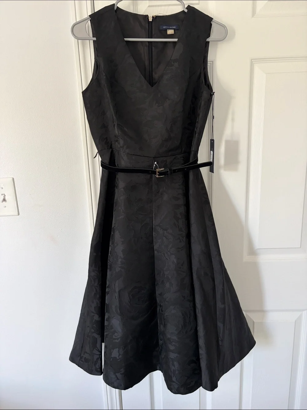 Tommy Hilfiger Black Floral Jacquard Midi Dress with Slim Belt - Picture 1 of 6
